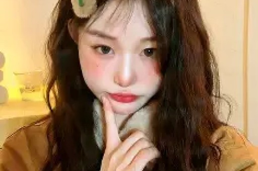 女粉丝“玩暧昧”设局骗走男主播上百万元后竟又在直播间打赏挥霍一空！