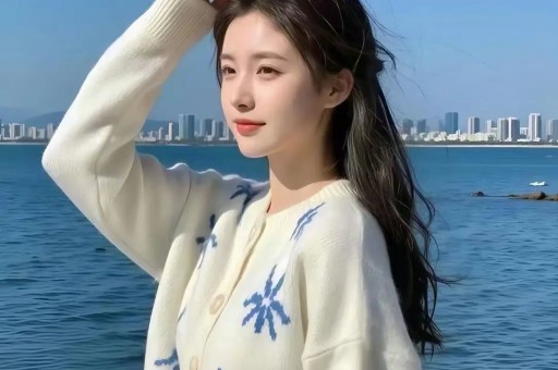 大美女厨房违规被处置 饭圈互撕遭严惩