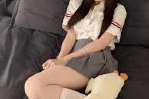 张嘉慧：从校园少女到时尚女王的传奇之路